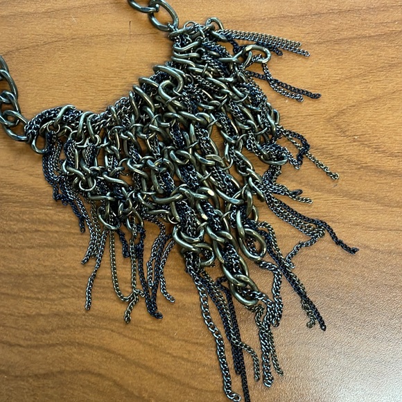 🤎Hive and Honey Mixed Metal Statement Necklace🖤 - Picture 2 of 4